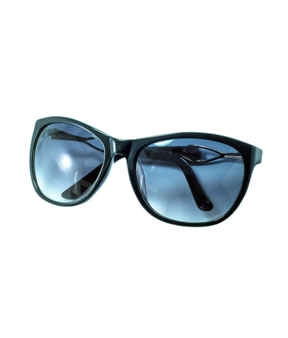 Dark glasses big